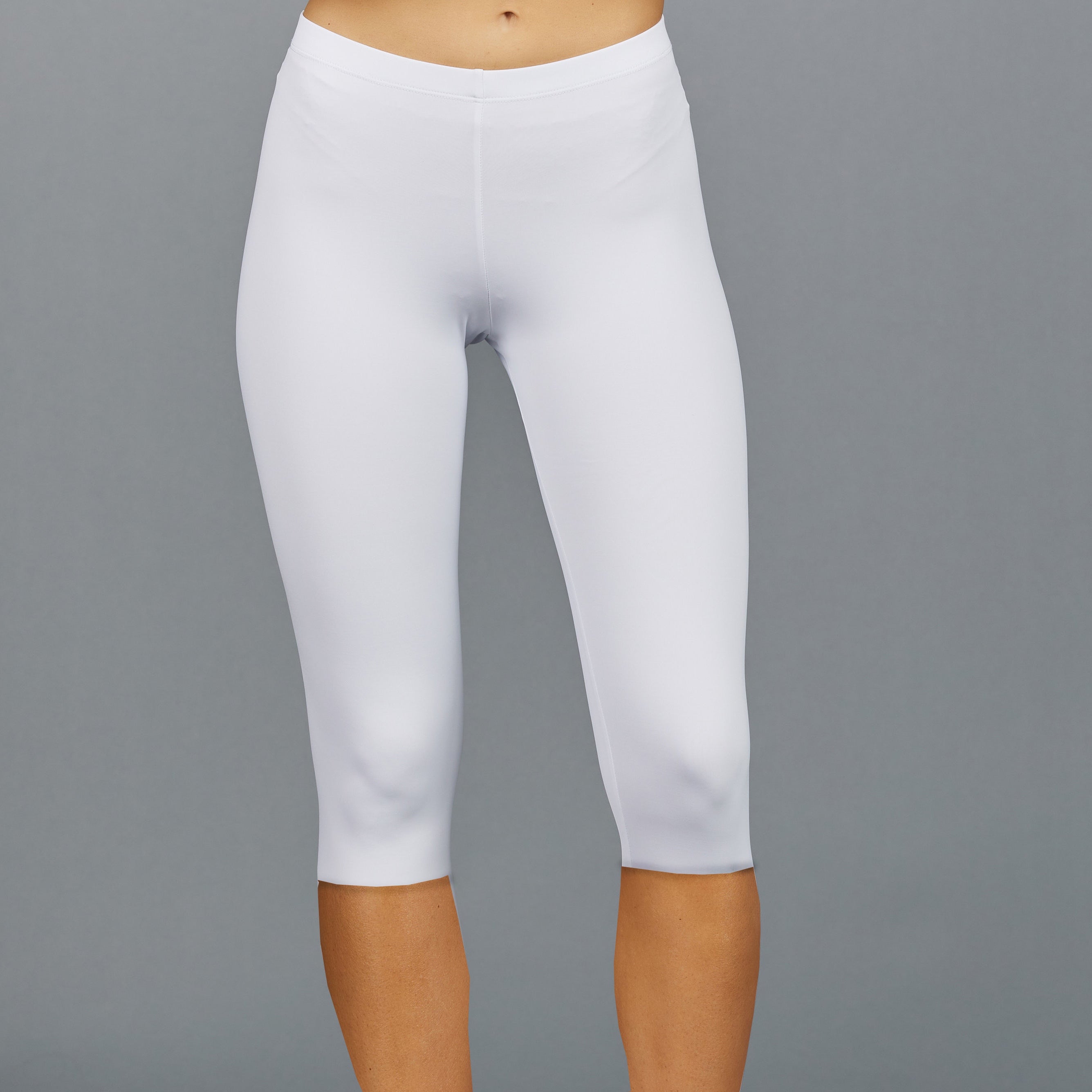 women's Tangerine activewear crop pants size XL black/white